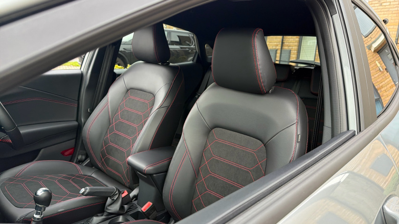 Ford Puma 1.0 EcoBoost Hybrid mHEV ST-Line X 5dr Petrol Hatchback